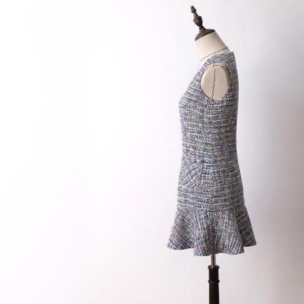 casual dresses autumn winter womens short dress elegant slim fit solid tweed female streetwear sleeveless ruffle mermaid, Black;gray
casual dresses autumn winter womens short dress elegant slim fit solid tweed female streetwear sleeveless ruffle mermaid, Black;gray