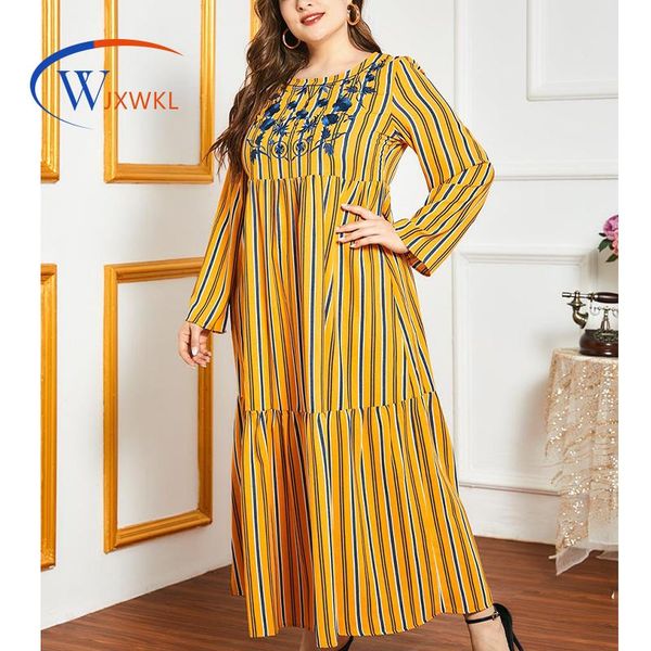 plus size machine embroidery women's elegant striped printed patchwork long sleeves casual dubai dress islamic ethnic clothing, Red
plus size machine embroidery women's elegant striped printed patchwork long sleeves casual dubai dress islamic ethnic clothing, Red