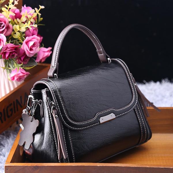 evening bags genuine leather handbags 2021 fashion simple retro cowhide handbag all-match casual shoulder satchels bag sac a main femme
evening bags genuine leather handbags 2021 fashion simple retro cowhide handbag all-match casual shoulder satchels bag sac a main femme