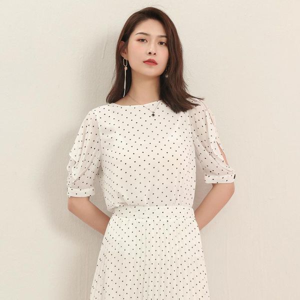 women's blouses & shirts clothing collar dot short-sleeved summer french coat contracted chiffon unlined upper garment, White
women's blouses & shirts clothing collar dot short-sleeved summer french coat contracted chiffon unlined upper garment, White