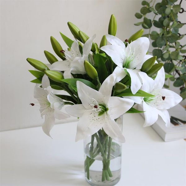 decorative flowers & wreaths single 3 head film feel pve lily artificial flower plastic wedding decoration fake wholesale
decorative flowers & wreaths single 3 head film feel pve lily artificial flower plastic wedding decoration fake wholesale