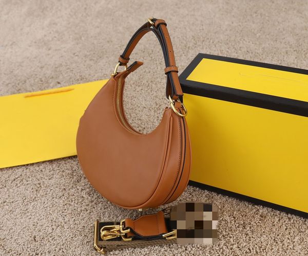 half moon shape armpit bag style women shoulder bags spring summer genuine leather crossbody bag brand gold hardware pouch, Black;red
half moon shape armpit bag style women shoulder bags spring summer genuine leather crossbody bag brand gold hardware pouch, Black;red