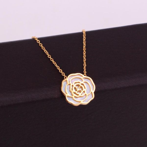 chains selling women's jewelry single crystal shell hollow camellia pendant necklace rose flower clavicle women wholesale, Silver
chains selling women's jewelry single crystal shell hollow camellia pendant necklace rose flower clavicle women wholesale, Silver