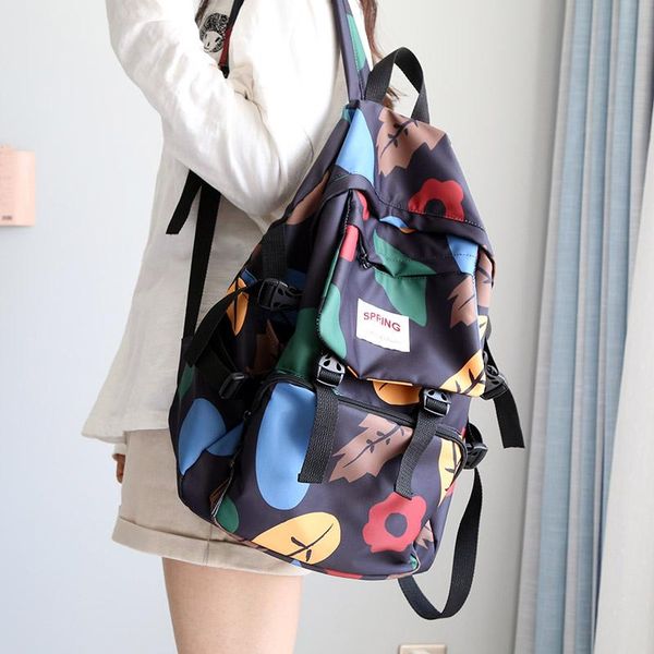 women graffiti style backpack large capacity school for girls knapsack bookbag traveling 2021 drop
women graffiti style backpack large capacity school for girls knapsack bookbag traveling 2021 drop