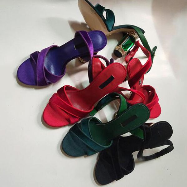 sandal leap bloc luxury diamond high heel shoes wedding woman cross-belt of stripper velvet jewels in the ankle gladiator sandals, Black
sandal leap bloc luxury diamond high heel shoes wedding woman cross-belt of stripper velvet jewels in the ankle gladiator sandals, Black