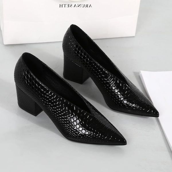 dress shoes bla leather soft shallow mouth pointed thi heel women's 2021 high versatile, Black
dress shoes bla leather soft shallow mouth pointed thi heel women's 2021 high versatile, Black