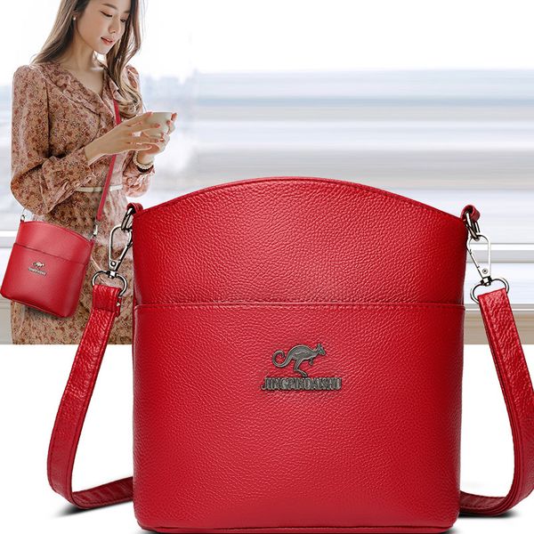 one fashion women's travel shoulder messenger bag light water proof pu soft leather large capacity backpack
one fashion women's travel shoulder messenger bag light water proof pu soft leather large capacity backpack