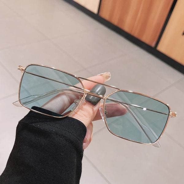 sunglasses double beam narrow frame square metal anti-blue light flat mirror can be equipped with myopia, White;black
sunglasses double beam narrow frame square metal anti-blue light flat mirror can be equipped with myopia, White;black