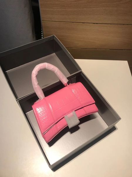 luxury designer crossbody shoulder backpack handbags tote bag bags handbags wallet purse online lady casual shoulder pattern hourglass messe
luxury designer crossbody shoulder backpack handbags tote bag bags handbags wallet purse online lady casual shoulder pattern hourglass messe