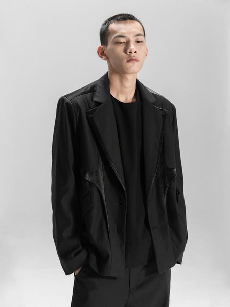 men's suits & blazers 2021 autumn fashion original design sense niche deconstructed mercerized python patchwork blazer suit, White;black
men's suits & blazers 2021 autumn fashion original design sense niche deconstructed mercerized python patchwork blazer suit, White;black