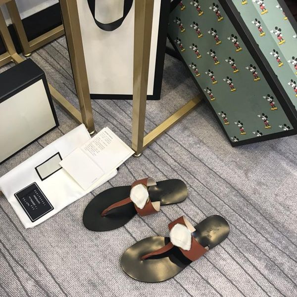2021 designer's high-quality women's slippers, with the correct flower box dust bag inside is real sheepskin extreme luxury 3, Black
2021 designer's high-quality women's slippers, with the correct flower box dust bag inside is real sheepskin extreme luxury 3, Black