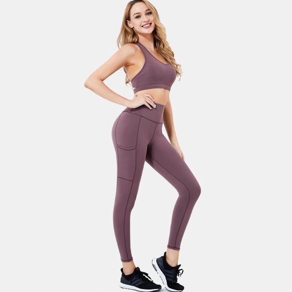 yoga outfits sleeveless solid color suit shockproof 2 piece set of hollow high waist and buttock pockets workout clothes for women 2021, White;red
yoga outfits sleeveless solid color suit shockproof 2 piece set of hollow high waist and buttock pockets workout clothes for women 2021, White;red