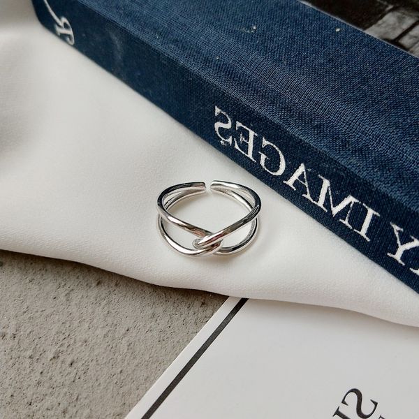 delicate ring japanese and korean s925 pure silver personalized simple cold smooth old opening
delicate ring japanese and korean s925 pure silver personalized simple cold smooth old opening