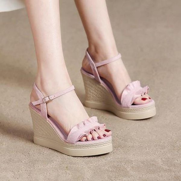 sandalias cua tacn alto para mujer, novedad verano, zapatos de playa con plataforma y volantes, Black 
sandalias cua tacn alto para mujer, novedad verano, zapatos de playa con plataforma y volantes, Black