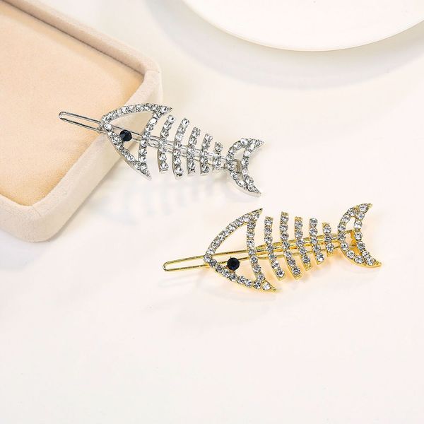 personality sweet fishbone frog hair clip female headdress banger back of head simple girl side clip, Golden;silver
personality sweet fishbone frog hair clip female headdress banger back of head simple girl side clip, Golden;silver