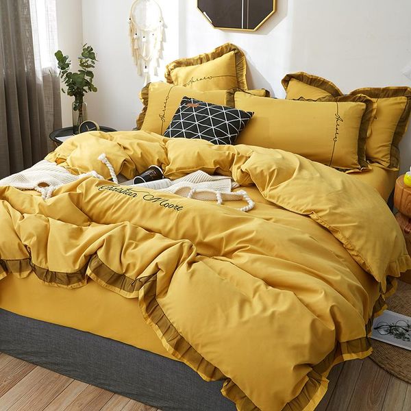 bedding sets korean princess style yellow gray green pink blue purple embroidery girl set ruffle duvet cover bed pillowcases sheet
bedding sets korean princess style yellow gray green pink blue purple embroidery girl set ruffle duvet cover bed pillowcases sheet