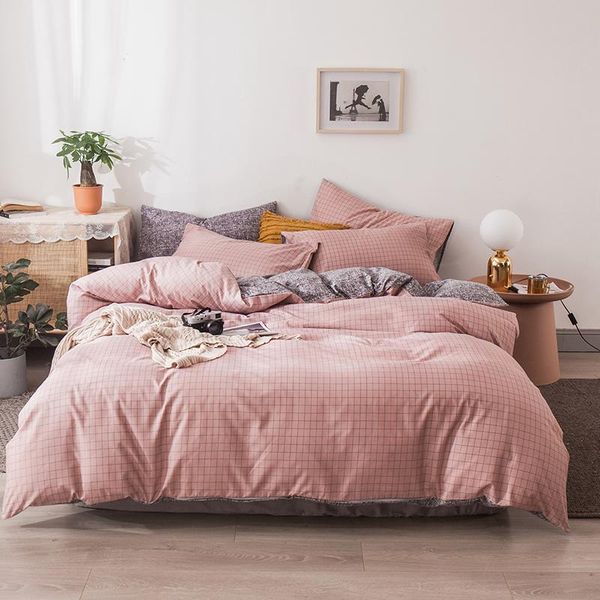 bedding sets high-quality microfiber king, twin, full size,1 duvet cover ,2 pillow shams and 1 bed sheet , set 4 in 
bedding sets high-quality microfiber king, twin, full size,1 duvet cover ,2 pillow shams and 1 bed sheet , set 4 in