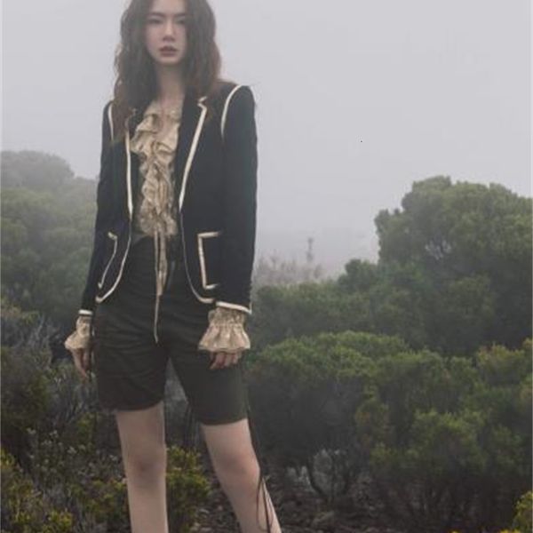 suits single button autumn office women golden color patchwork long sleeve jacket blazer female coat outwear, White;black
suits single button autumn office women golden color patchwork long sleeve jacket blazer female coat outwear, White;black