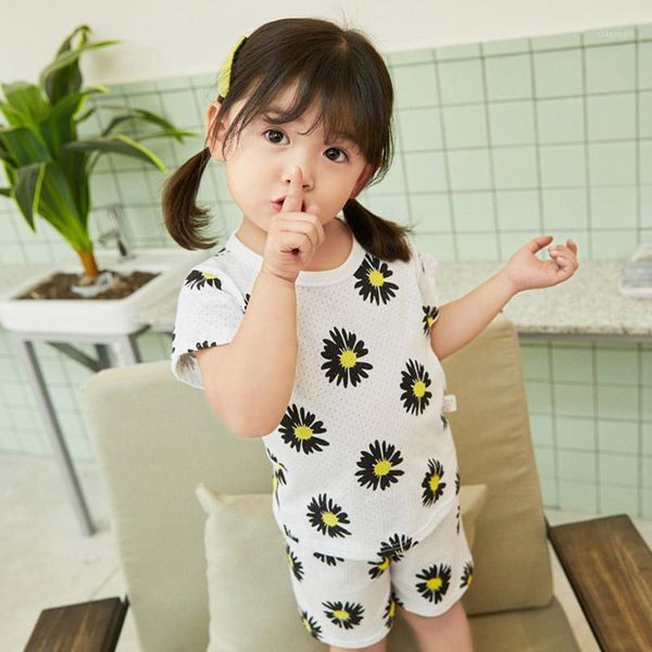 baby girls set flowers suit for teen 2pcs/set girl clothing sets 2-10 years summer short sleeve cotton outfit, White
baby girls set flowers suit for teen 2pcs/set girl clothing sets 2-10 years summer short sleeve cotton outfit, White