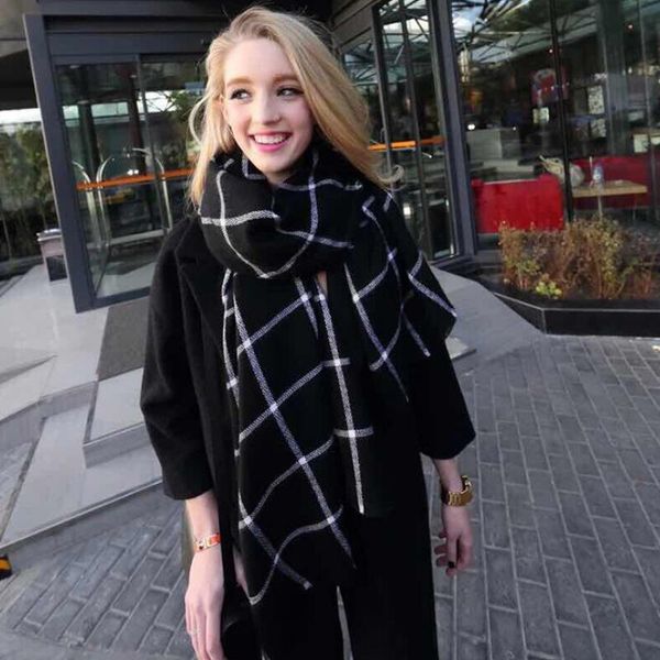winter scarf 2020 tartan cashmere scarf women plaid blanket scarf new temperament shawls women's scarves and wraps, Blue;gray
winter scarf 2020 tartan cashmere scarf women plaid blanket scarf new temperament shawls women's scarves and wraps, Blue;gray
