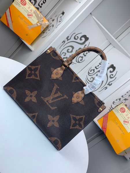 2021 cross body clutch bags lady shoulder handbags famous designer women fashion bag plain leather satchel handbag totes
2021 cross body clutch bags lady shoulder handbags famous designer women fashion bag plain leather satchel handbag totes