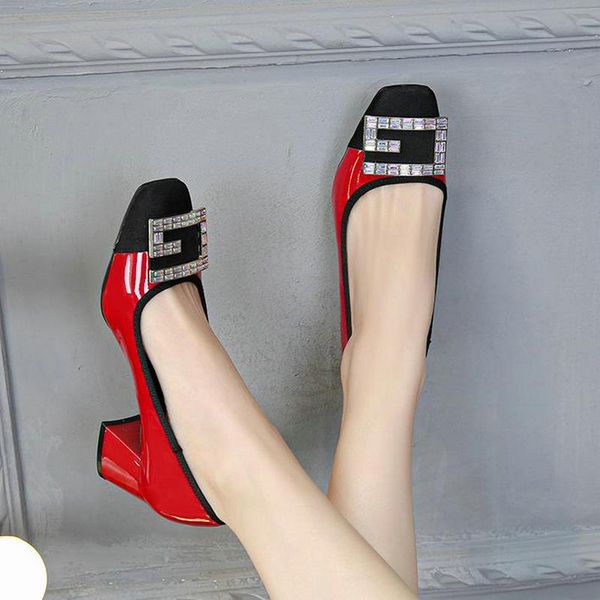 dress shoes women's heel patent leather large size 43 fashion high-heeled women pumps middle 5cm party, Black
dress shoes women's heel patent leather large size 43 fashion high-heeled women pumps middle 5cm party, Black