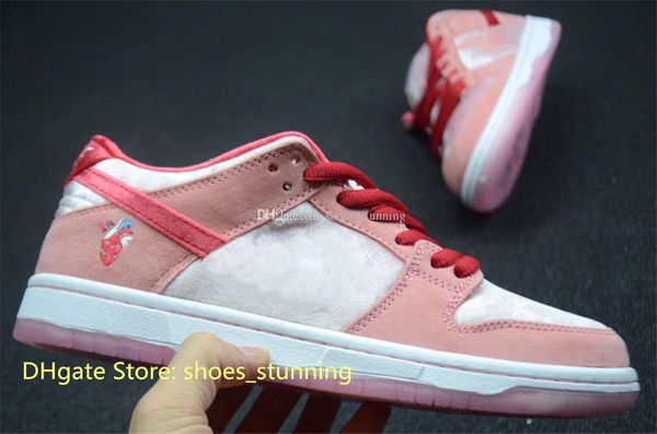 strange love sb dk low men women shoes valentine day flannel white pink velvet skateboards leisure shoes men/women outdoor sneakers sports s
strange love sb dk low men women shoes valentine day flannel white pink velvet skateboards leisure shoes men/women outdoor sneakers sports s