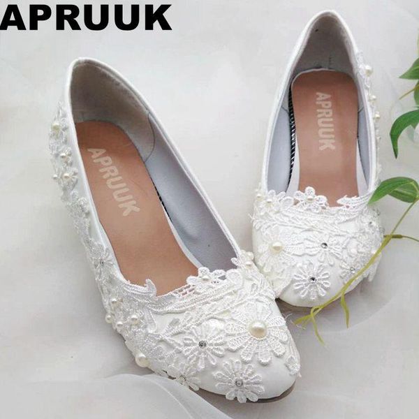 dress shoes 5cm med heel comfortable wedges woman round toes handmade lace pearls wedding bride fashion design lady party pump, Black
dress shoes 5cm med heel comfortable wedges woman round toes handmade lace pearls wedding bride fashion design lady party pump, Black