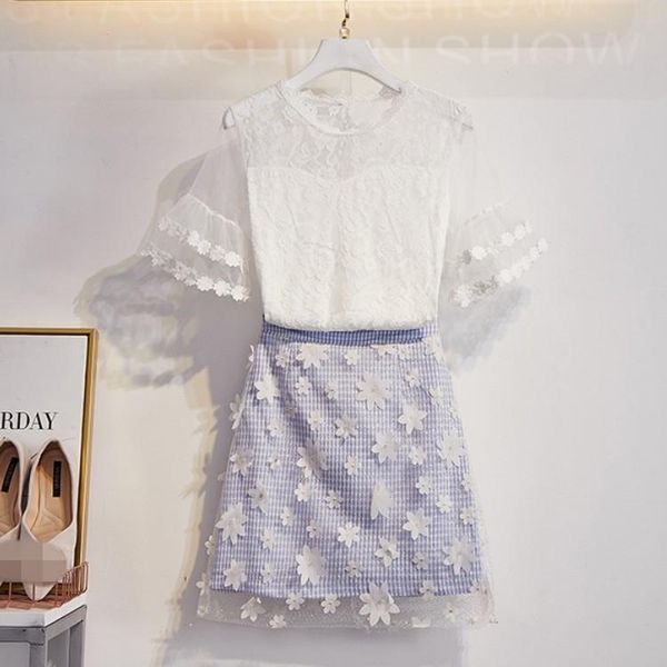 two piece dress women summer set 2021 fashion white lace short sleeve shirts + 3d flower mini skirts sets clothing
two piece dress women summer set 2021 fashion white lace short sleeve shirts + 3d flower mini skirts sets clothing