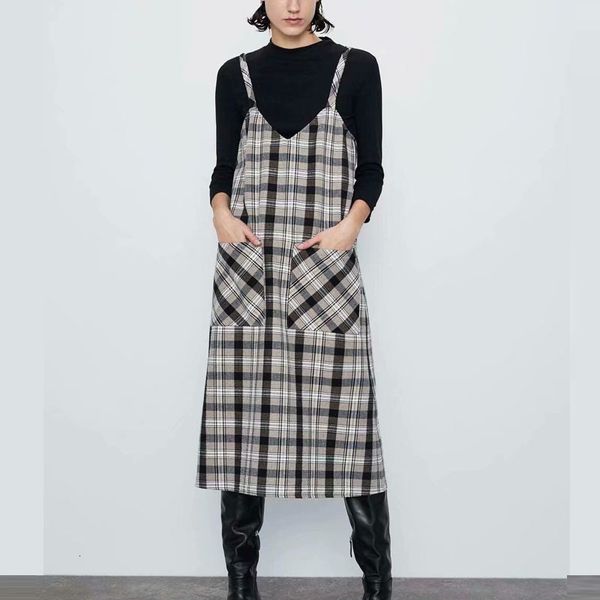 dresses plaid spaghetti straps midi women sleeveless backless office lady es female chic front patch pockets vestidos, Black;gray
dresses plaid spaghetti straps midi women sleeveless backless office lady es female chic front patch pockets vestidos, Black;gray
