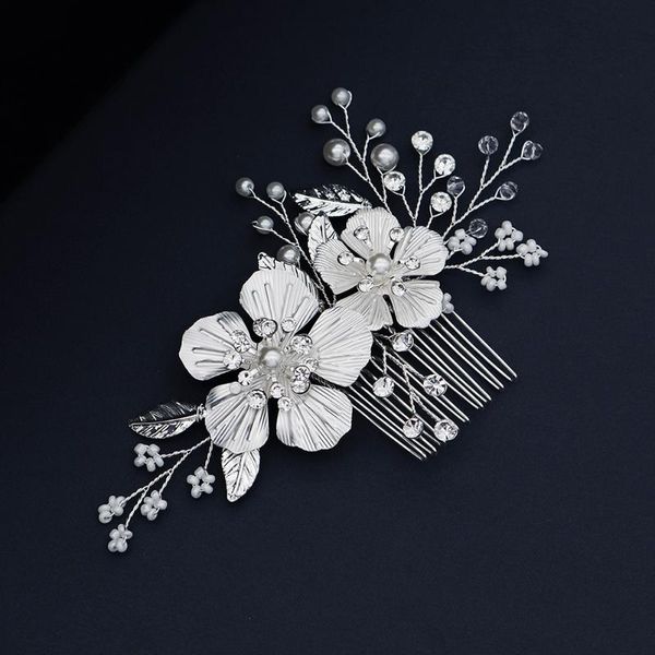 bridal jewelry elegant white flower pearl insert comb handmade beaded hair wedding dress temperament headdress clips & barrettes, Golden;silver
bridal jewelry elegant white flower pearl insert comb handmade beaded hair wedding dress temperament headdress clips & barrettes, Golden;silver