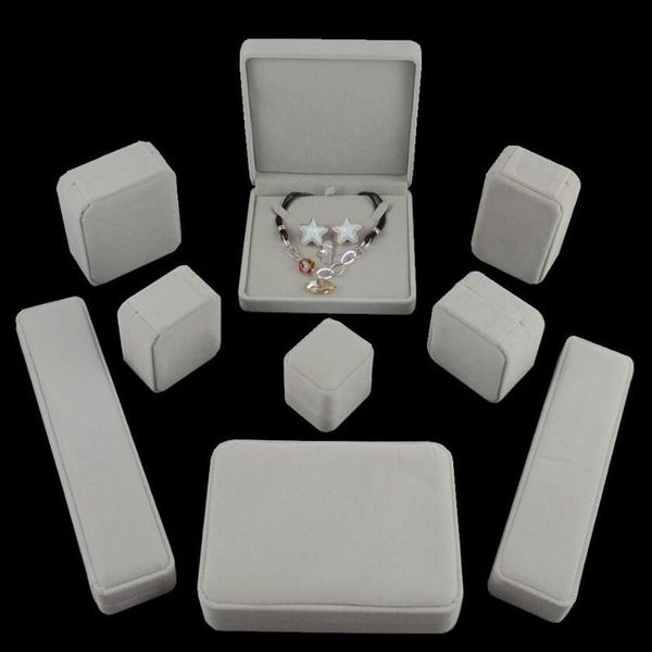 gift wrap upscale simple grey flannel valentine's day year activity ring necklace full size wholesale promotion jewelry box b189d
gift wrap upscale simple grey flannel valentine's day year activity ring necklace full size wholesale promotion jewelry box b189d