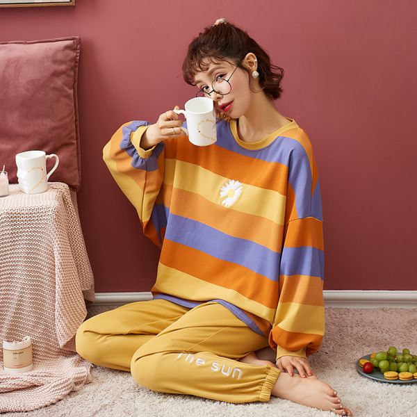 2021 pure cotton pajamas womens autumn winter long-sleeved 2 piece set loose and can be worn outside cute plus size home suit, Black;red
2021 pure cotton pajamas womens autumn winter long-sleeved 2 piece set loose and can be worn outside cute plus size home suit, Black;red