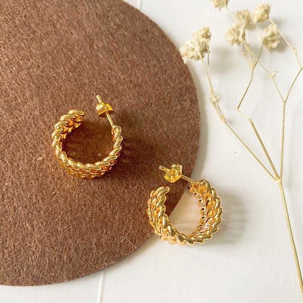 charm celin twist earrings c-shaped mesh hollow metal korean style versatile semicircle earringsk5, Golden
charm celin twist earrings c-shaped mesh hollow metal korean style versatile semicircle earringsk5, Golden