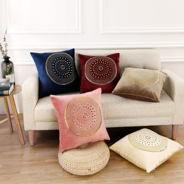 cushion/decorative pillow blue ivory velvet cushion cover gold rivet pink camel floral home decorative for couch sofa 45x45cm
cushion/decorative pillow blue ivory velvet cushion cover gold rivet pink camel floral home decorative for couch sofa 45x45cm