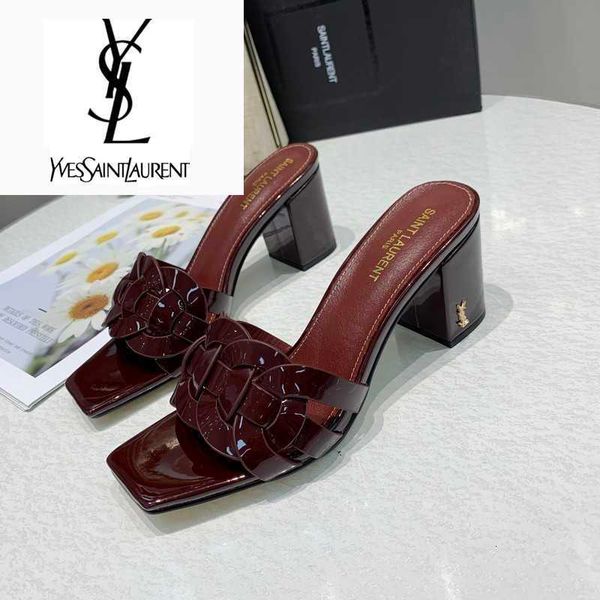 handmade slippers shoes casual designer walking tennis sandals luxury mules slides thongs brand women nbcq, Black;white
handmade slippers shoes casual designer walking tennis sandals luxury mules slides thongs brand women nbcq, Black;white