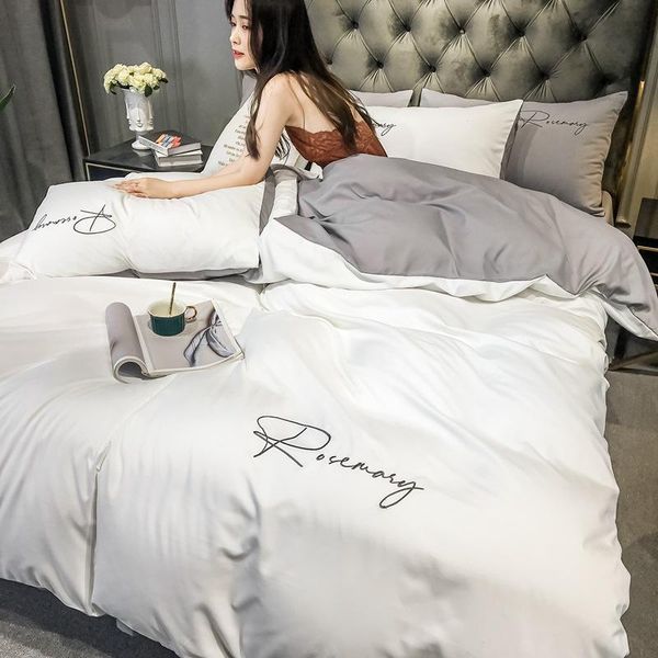 bedding sets nordic style 60s embroidered solid color four-piece bedclothes sheet quilt cover student dormitory washed cotton
bedding sets nordic style 60s embroidered solid color four-piece bedclothes sheet quilt cover student dormitory washed cotton