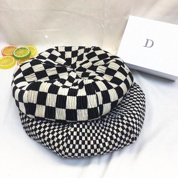 hats, scarves & gloves sets autumn and winter plaid beret women french fashion women's houndstooth black belt, Blue;gray
hats, scarves & gloves sets autumn and winter plaid beret women french fashion women's houndstooth black belt, Blue;gray