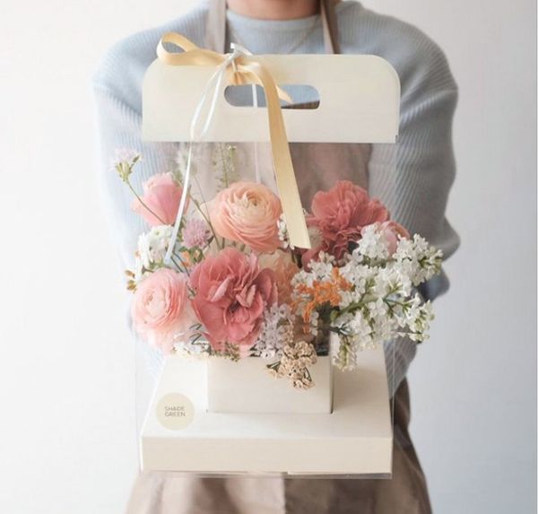 new transparent clear flower packaging bag gift wrap with handle bouquet paper boxes for wedding valentine day
new transparent clear flower packaging bag gift wrap with handle bouquet paper boxes for wedding valentine day