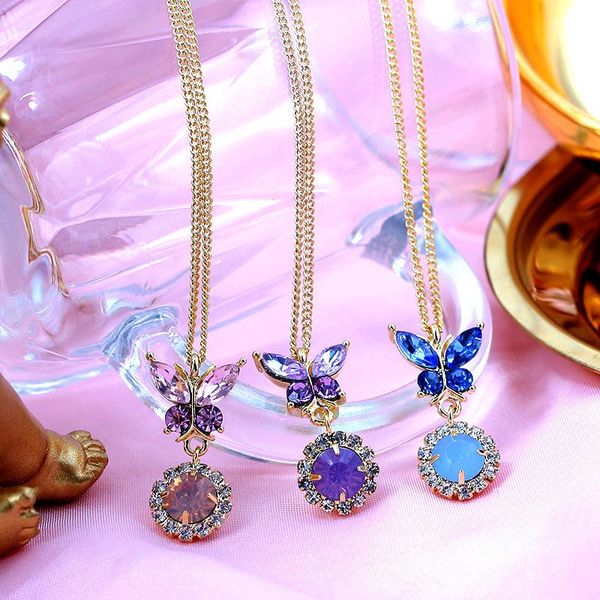 shiny butterfly geometric circle crystal pendant necklaces for women vintage golden metal chain necklace collar jewelry gift, Silver
shiny butterfly geometric circle crystal pendant necklaces for women vintage golden metal chain necklace collar jewelry gift, Silver