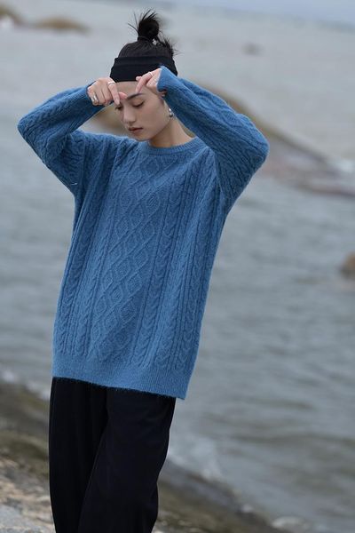 women's sweaters 2021 autumn and winter korean version of the retro twist sweater round neck pullover all-match loose lazy knit trend, White;black
women's sweaters 2021 autumn and winter korean version of the retro twist sweater round neck pullover all-match loose lazy knit trend, White;black