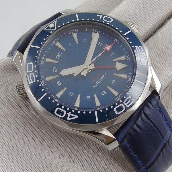 wristwatches 41mm blue dial self winding men's watch automatic ceramic bezel gmt movement sapphire glass leather strap date window, Slivery;brown
wristwatches 41mm blue dial self winding men's watch automatic ceramic bezel gmt movement sapphire glass leather strap date window, Slivery;brown