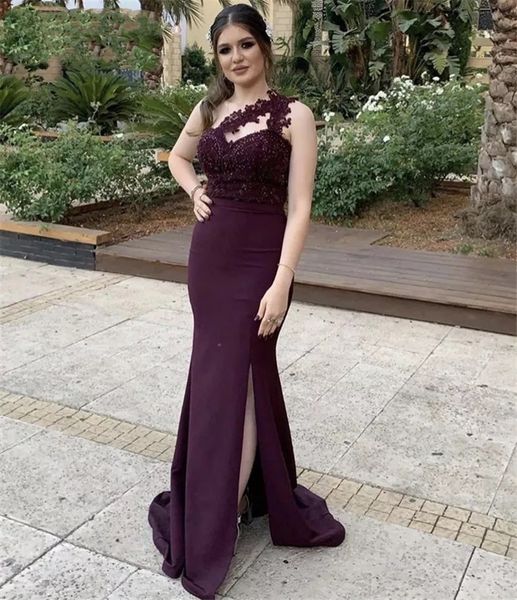 fashion one shoulder prom dresses with appique beaded side split mermaid long maid of honor gowns buttons back evening party women, Black
fashion one shoulder prom dresses with appique beaded side split mermaid long maid of honor gowns buttons back evening party women, Black