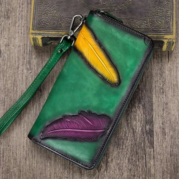 wallets vintage style hand painted genuine leather women's long clutch wallet zipper closure female wristlets phone bag lady card purse, Red;black
wallets vintage style hand painted genuine leather women's long clutch wallet zipper closure female wristlets phone bag lady card purse, Red;black