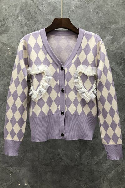 beaded heart-shaped stitching plaid sweater womens autumn european goods new hong kong style all-match cardigan 9q, White
beaded heart-shaped stitching plaid sweater womens autumn european goods new hong kong style all-match cardigan 9q, White