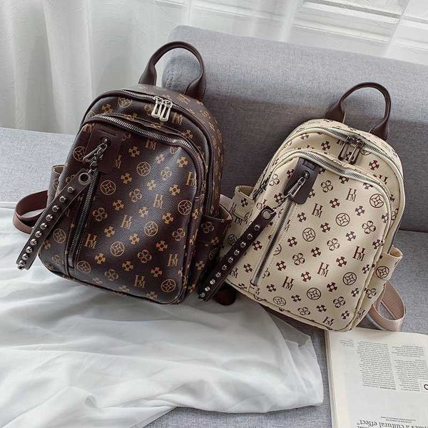 pu leather classic backpack luxurious designer small backpack european and american style vintage bags for women leisure bags 210907
pu leather classic backpack luxurious designer small backpack european and american style vintage bags for women leisure bags 210907