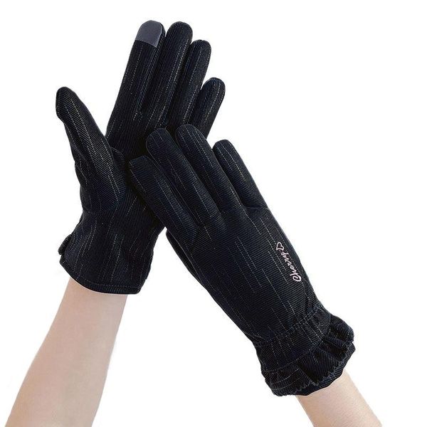 five fingers gloves women winter touch screen plus velvet thicken keep warn coral fleece non-slip letter embroidery cycling mittens, Blue;gray
five fingers gloves women winter touch screen plus velvet thicken keep warn coral fleece non-slip letter embroidery cycling mittens, Blue;gray