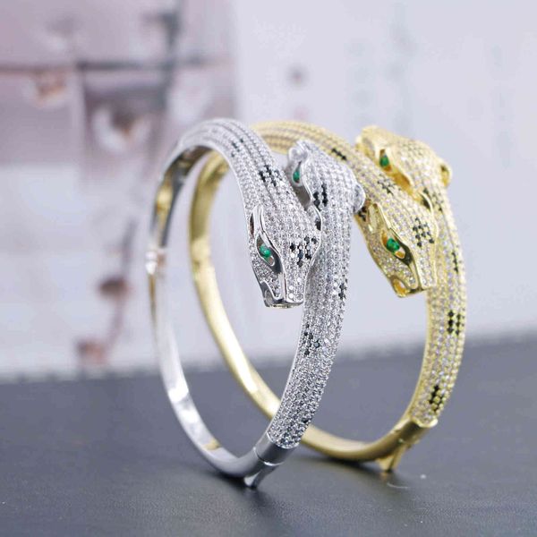 design jewelry chen jiajia double leopard head full diamond micro inlaid zircon bracelet heavy industry high fixed version one-to-one star s, Black
design jewelry chen jiajia double leopard head full diamond micro inlaid zircon bracelet heavy industry high fixed version one-to-one star s, Black