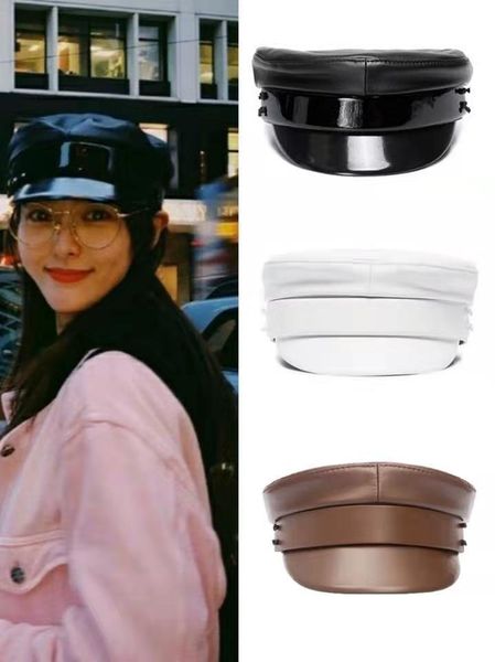 autumn new star kunling same handsome pu leather splicing flat navy cap men's and women's fashion versatile military cap zy, Blue;gray
autumn new star kunling same handsome pu leather splicing flat navy cap men's and women's fashion versatile military cap zy, Blue;gray