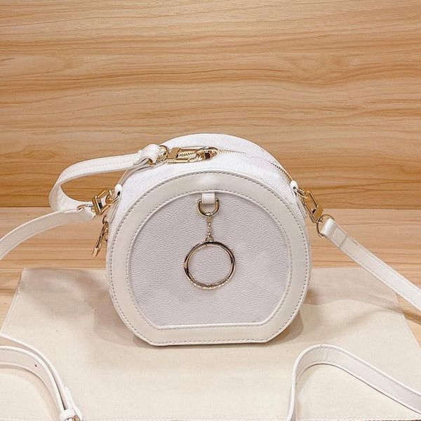 ancient shoulder handbag round bread bag ladies old flower fabric crossbody bags zipper closure pocket superfine fiber lining, Black;red
ancient shoulder handbag round bread bag ladies old flower fabric crossbody bags zipper closure pocket superfine fiber lining, Black;red